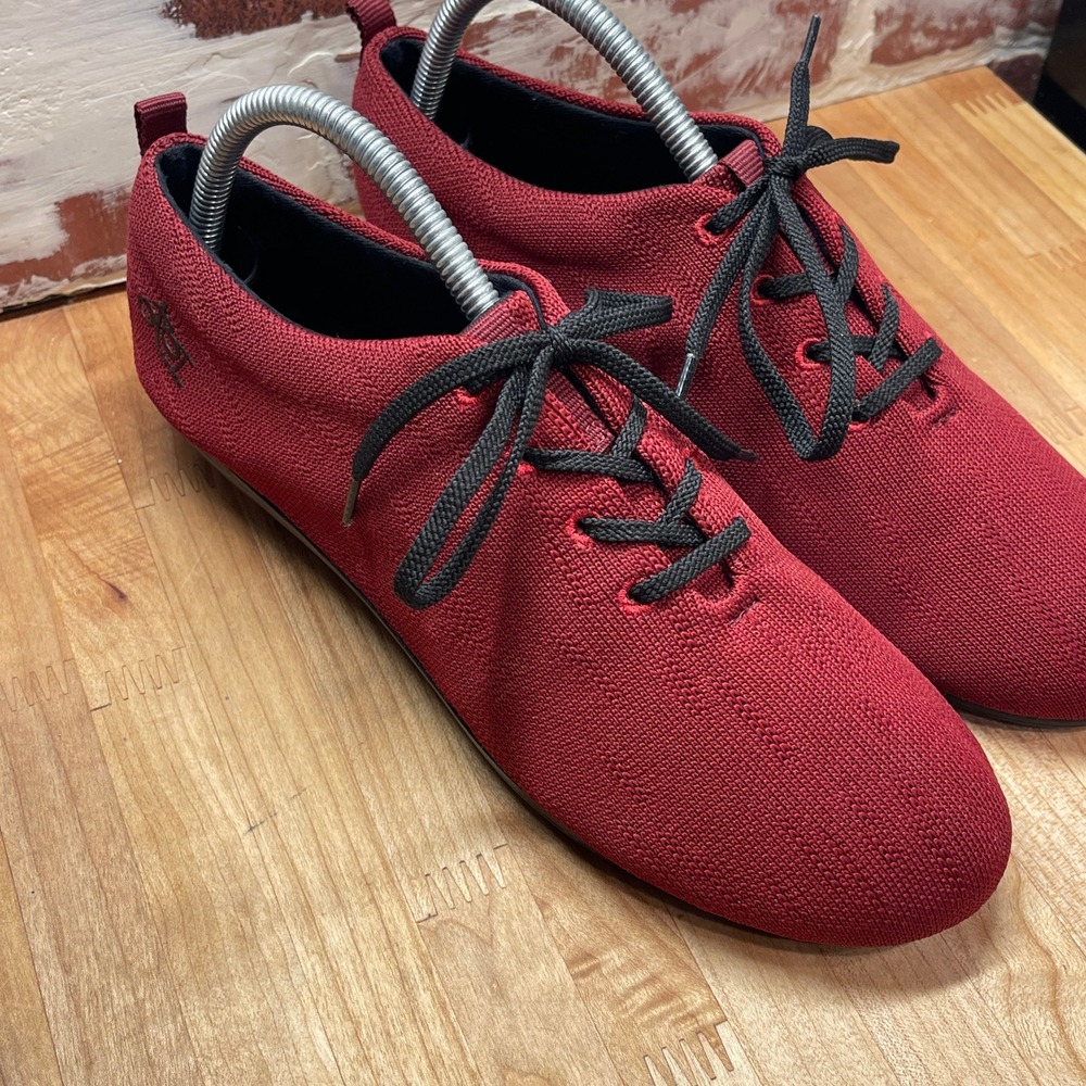 OTBT Wilna Womens 8.5M Burgundy Red‎ Knit Lace Up Oxford Sneakers 19F961